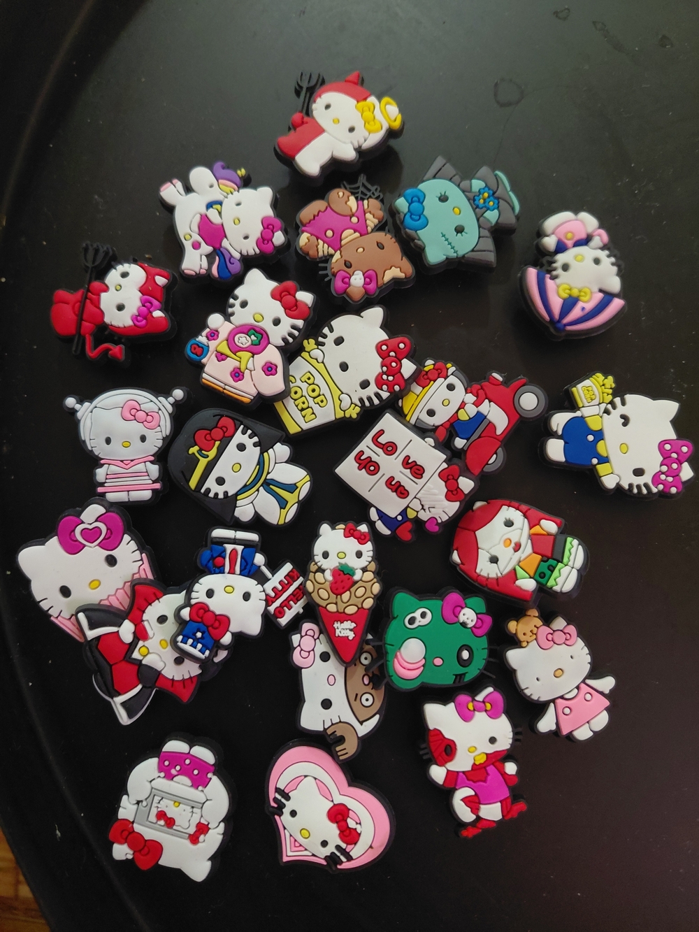 Hello Kitty Multicolor PVC Shoe Charms - Pink, Red, White, Green, Blue